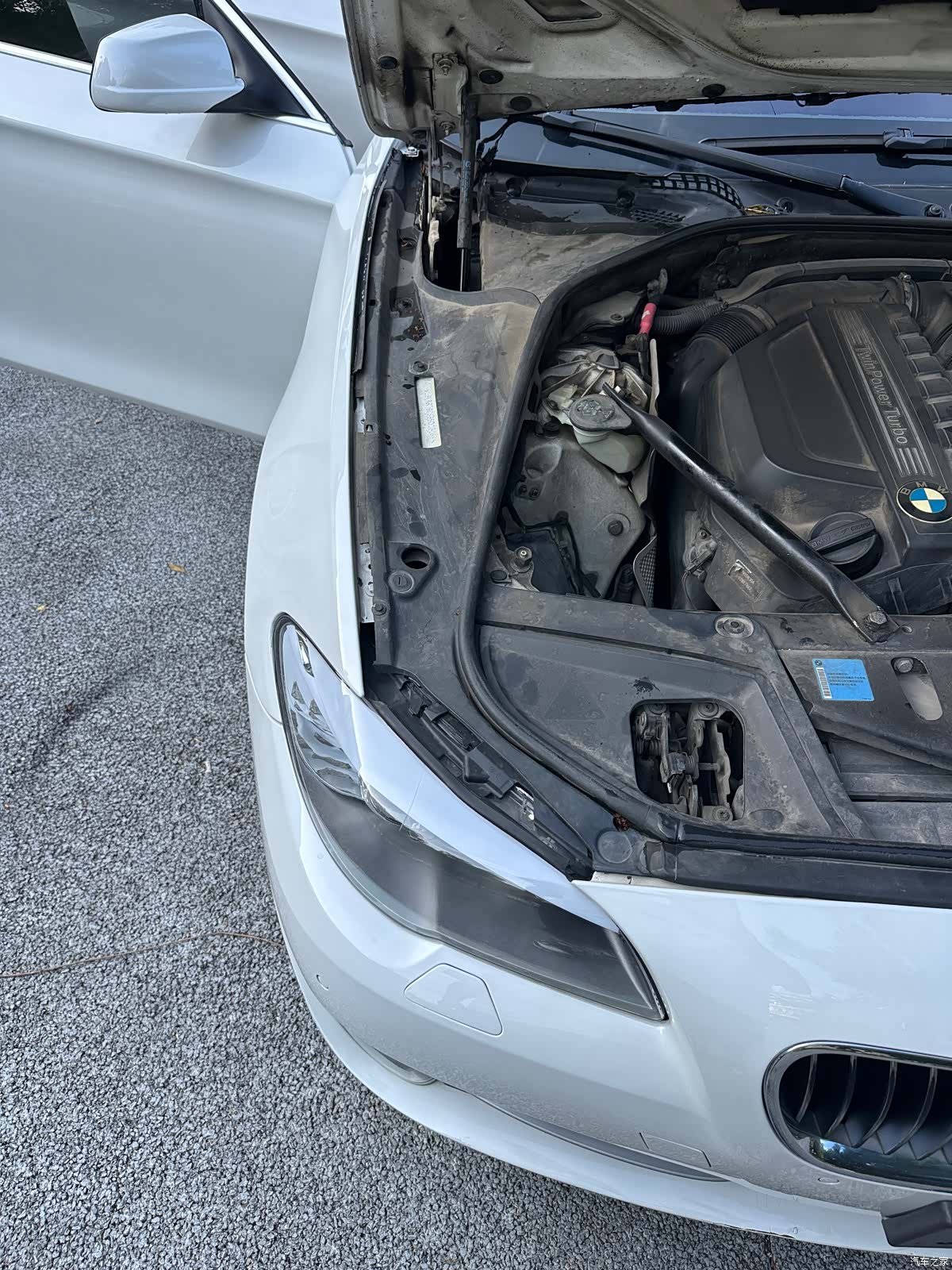 BMW 5 Series, 2011 21