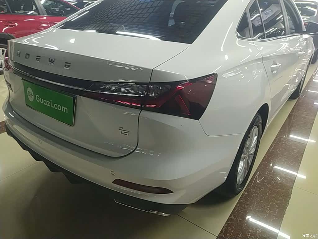 Roewe i5, 2024 8