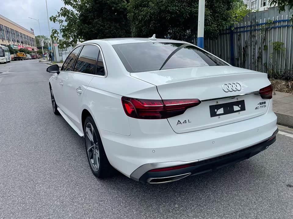 Audi A4L