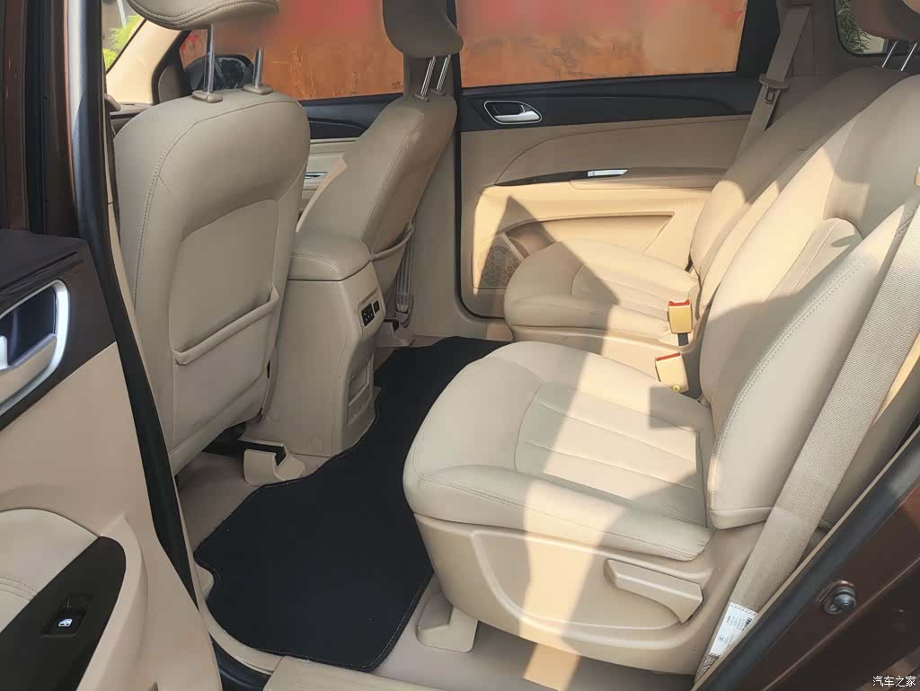 Wuling 730, 2021 11