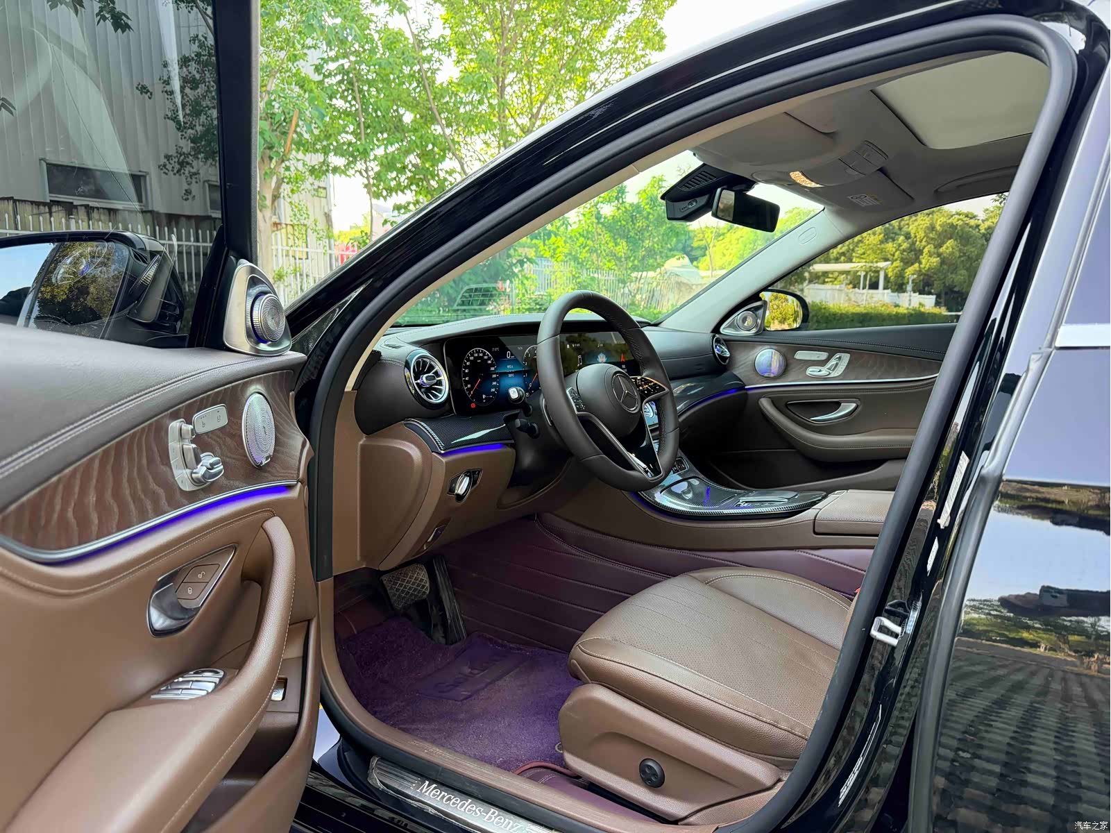 Mercedes-Benz E-Class, 2023 8