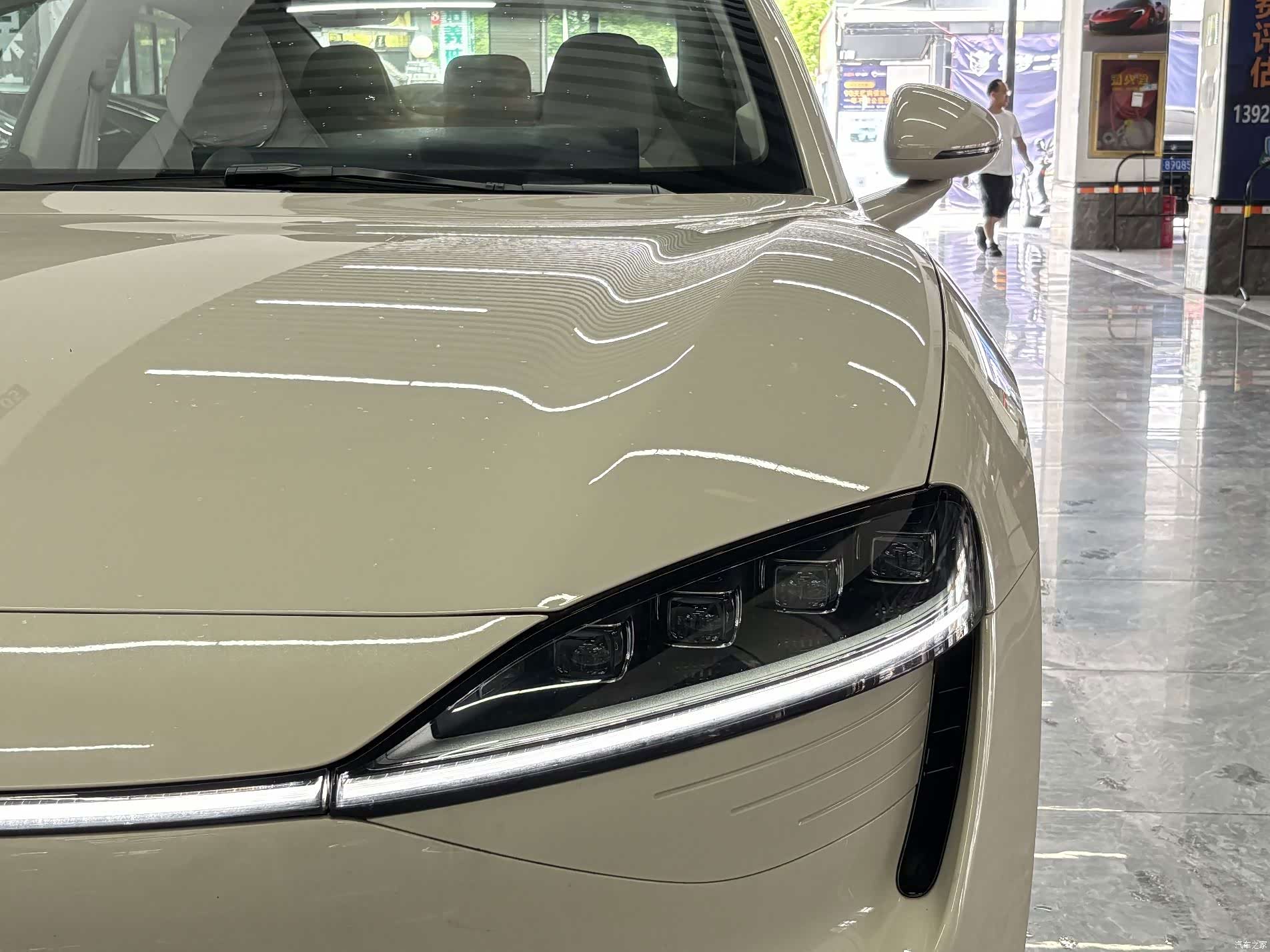 Luxeed S7, 2025 3