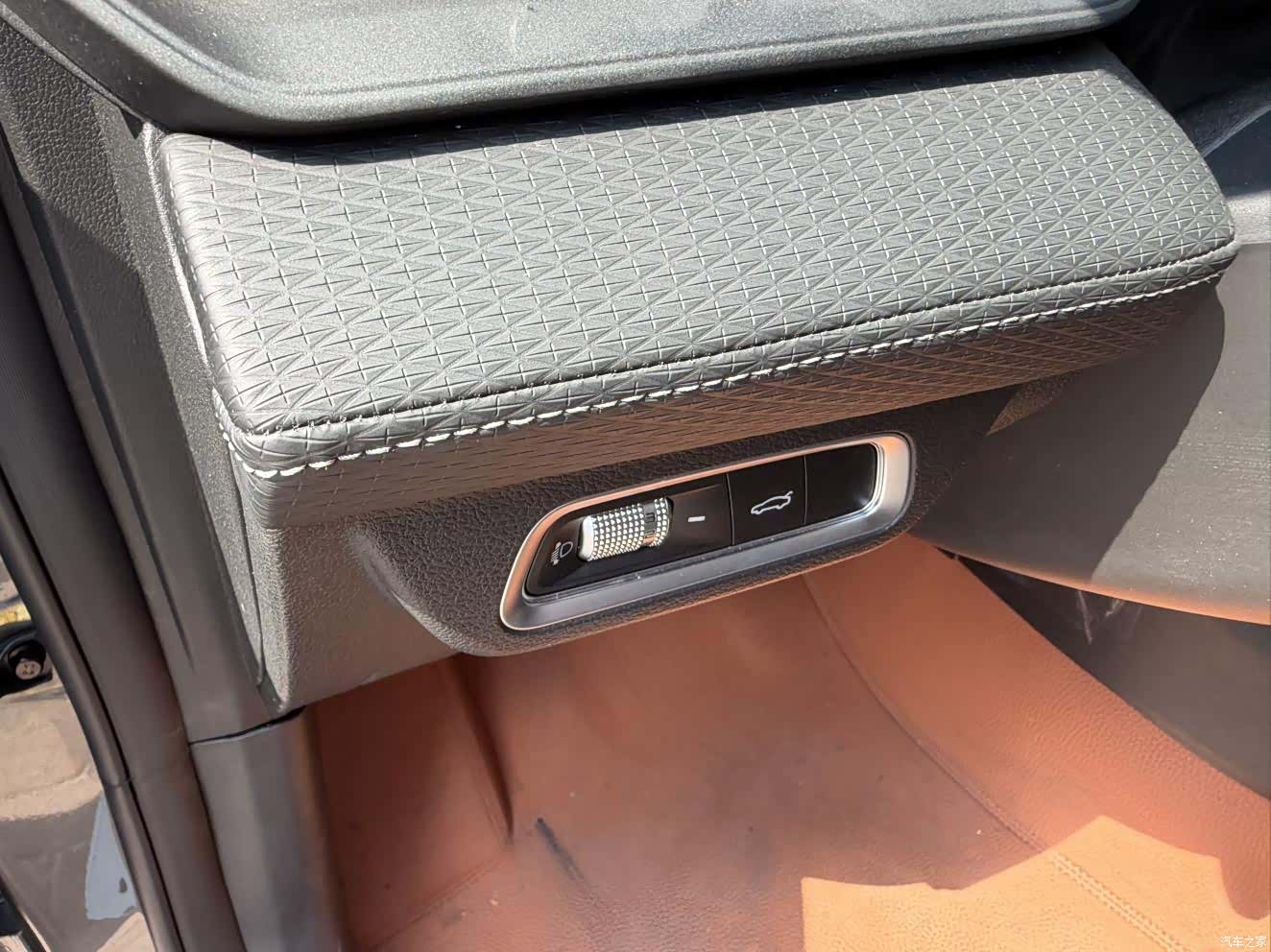 Geely Binray, 2025 12