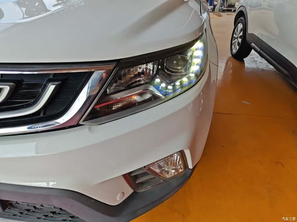 Geely X6, 2018 3