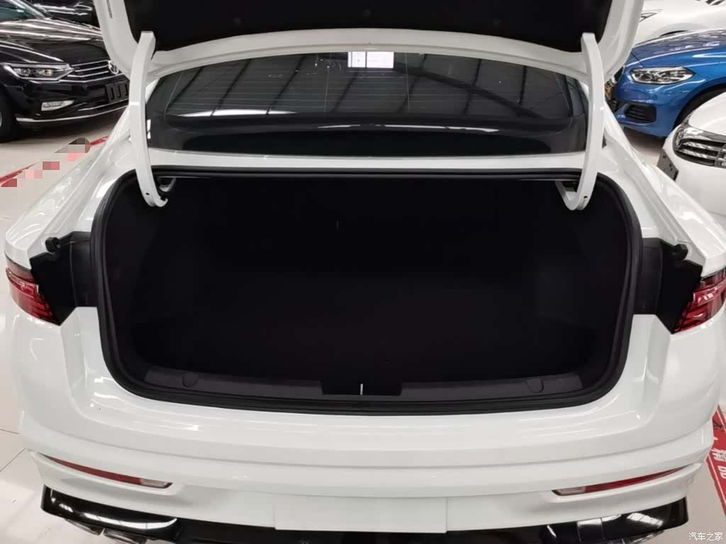 Geely Preface, 2024 19