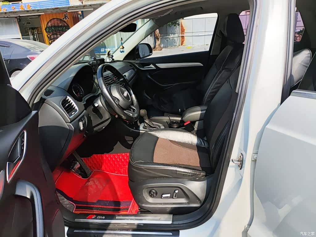 Audi Q3, 2016 11