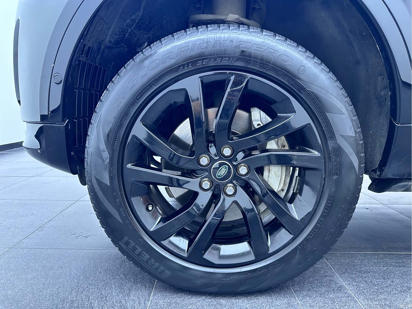 Land Rover Discovery, 2019 10