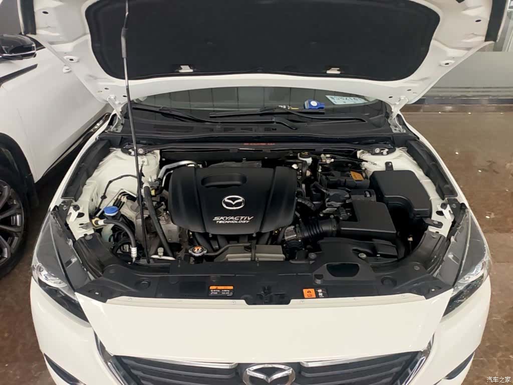 Mazda Mazda3, 2018 20