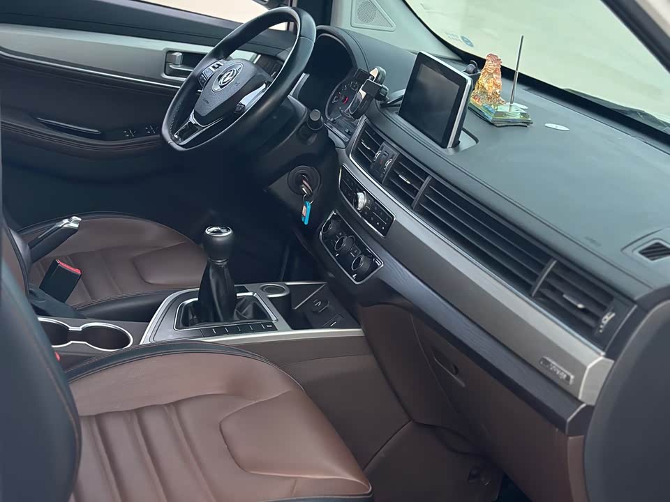 Forthing Popular SX6