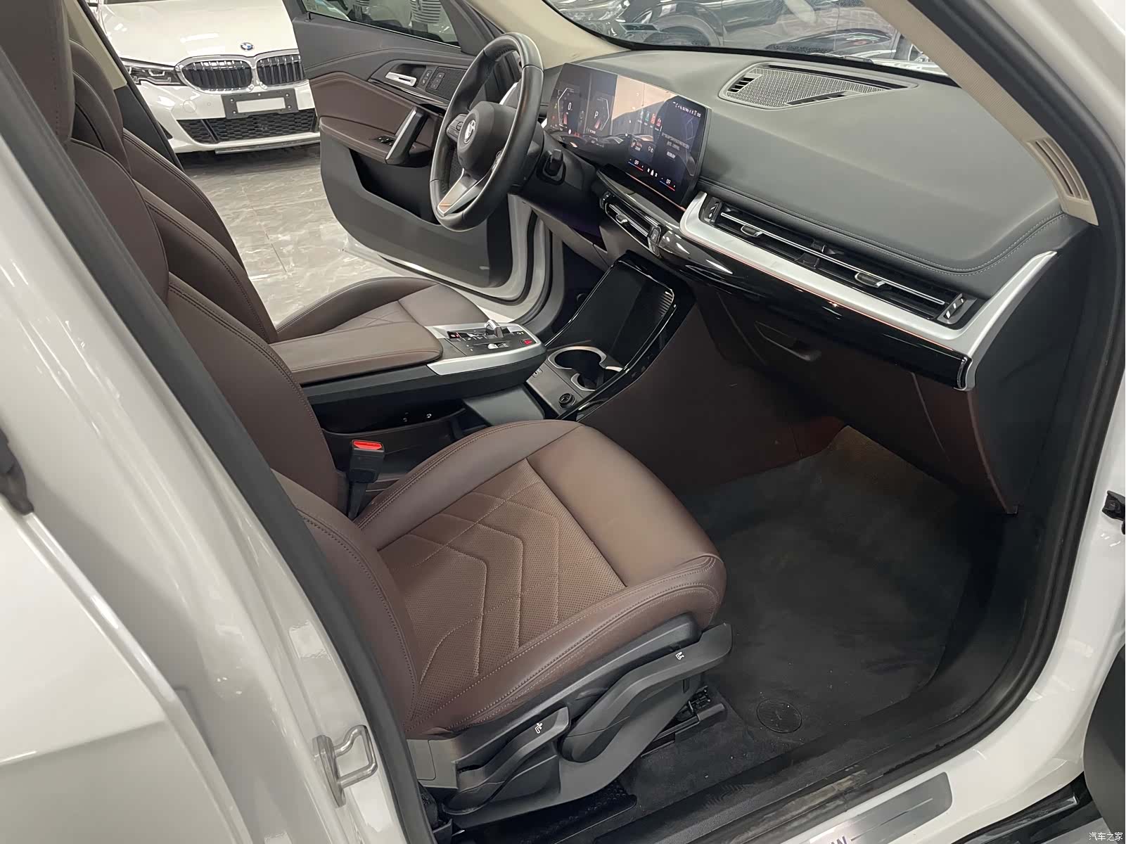 BMW X1, 2023 8
