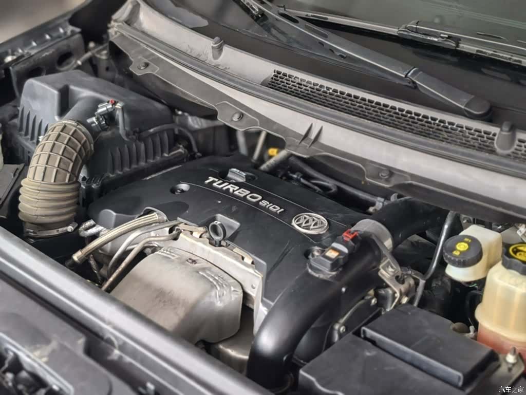 Buick GL8, 2019 17