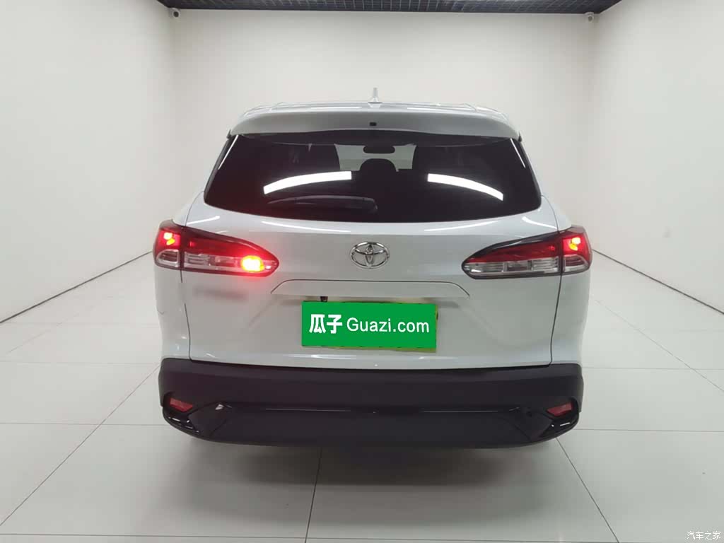 Toyota Frontlander, 2023 4