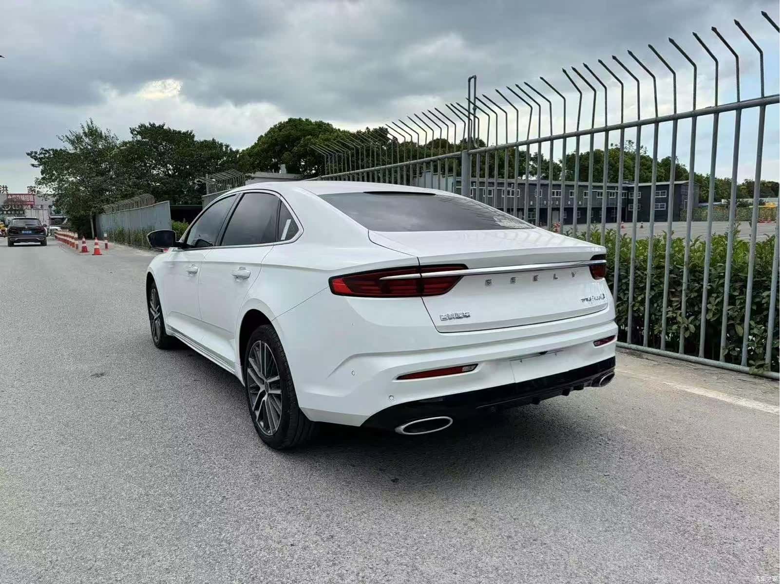 Geely Preface, 2022 13