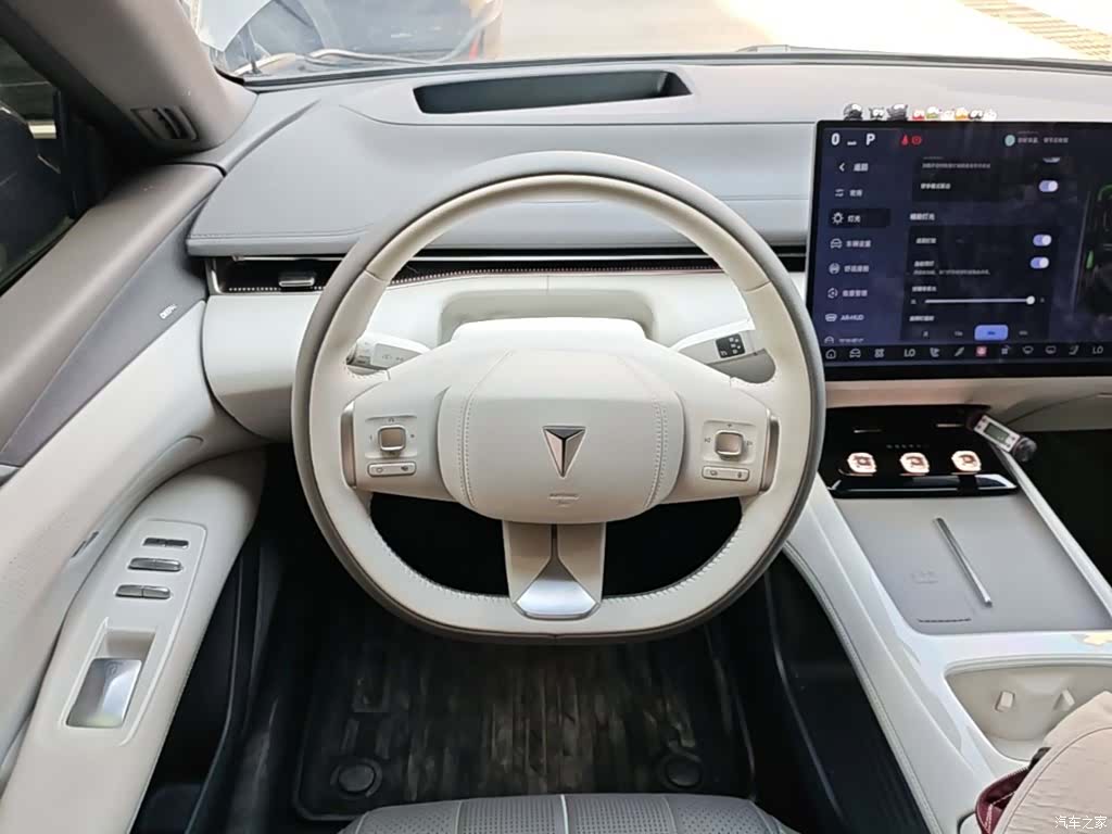 Deepal L07, 2025 11