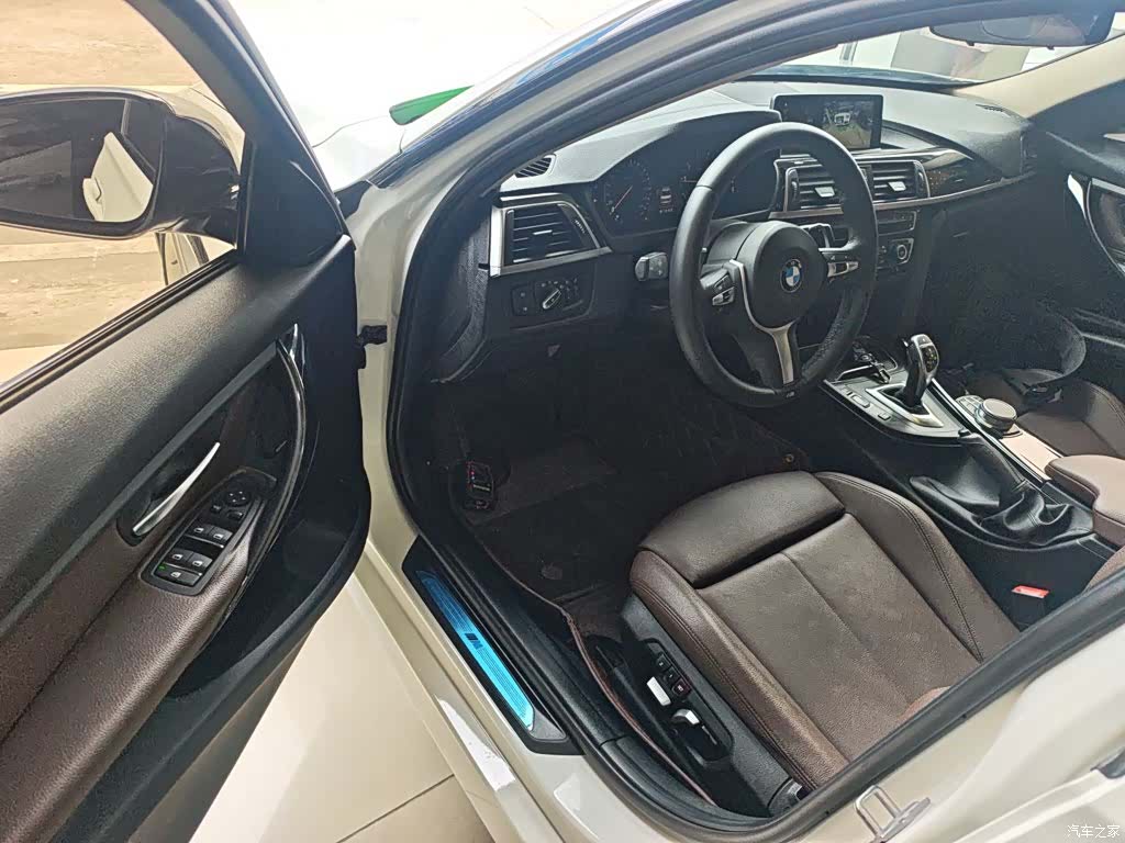 BMW 3 Series, 2018 12