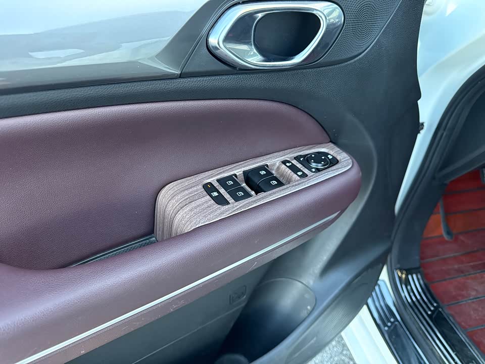 Trumpchi Trumpchi M6