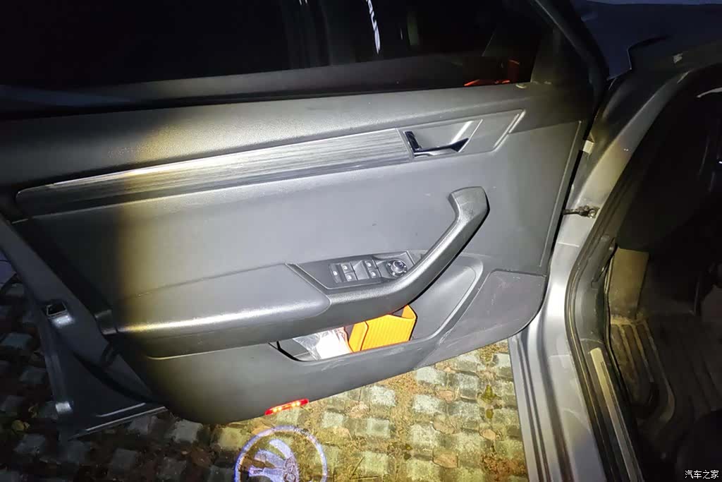Skoda Superb, 2017 7