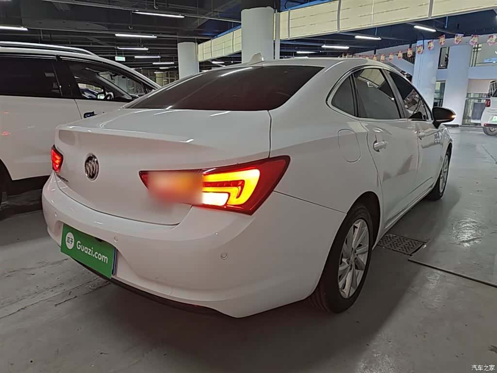 Buick Verano, 2018 7