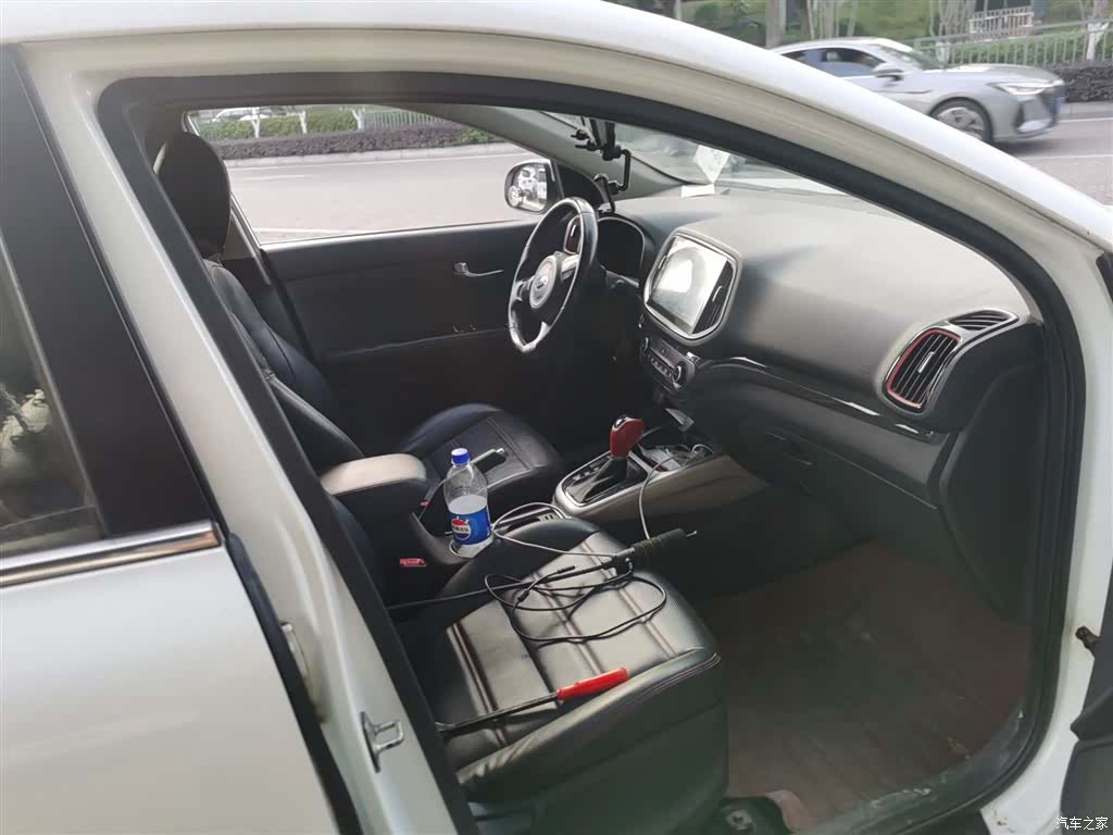 Kia KX3, 2016 19