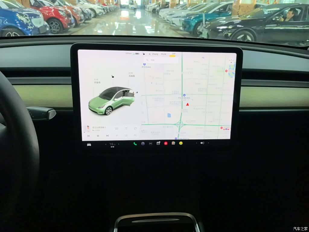 Tesla Model Y, 2021 13