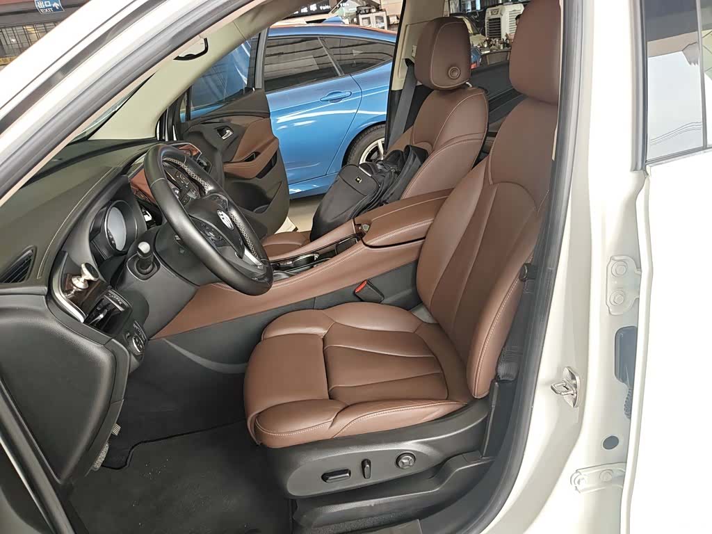 Buick Envision Plus, 2017 11