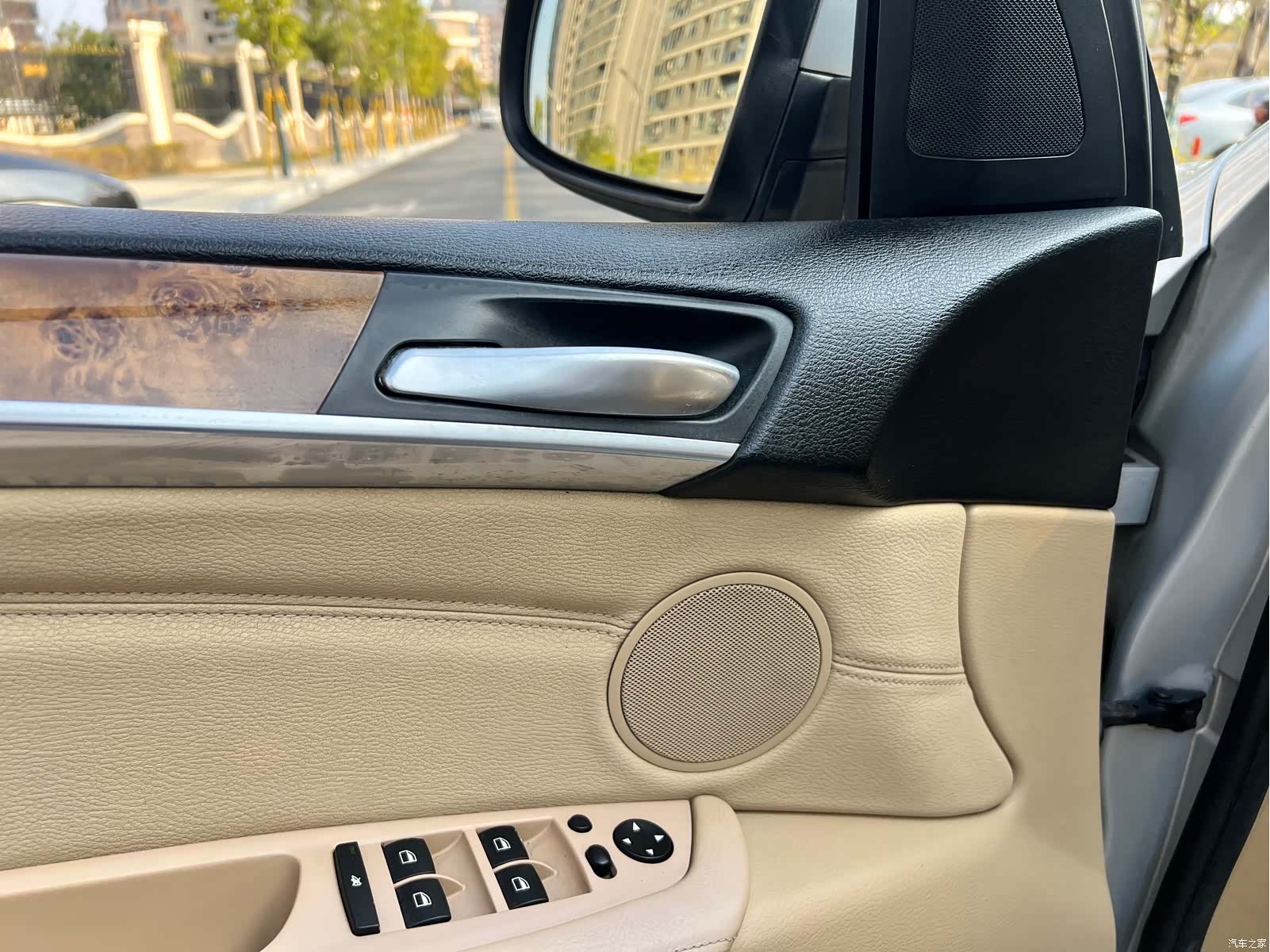 BMW X5, 2009 23