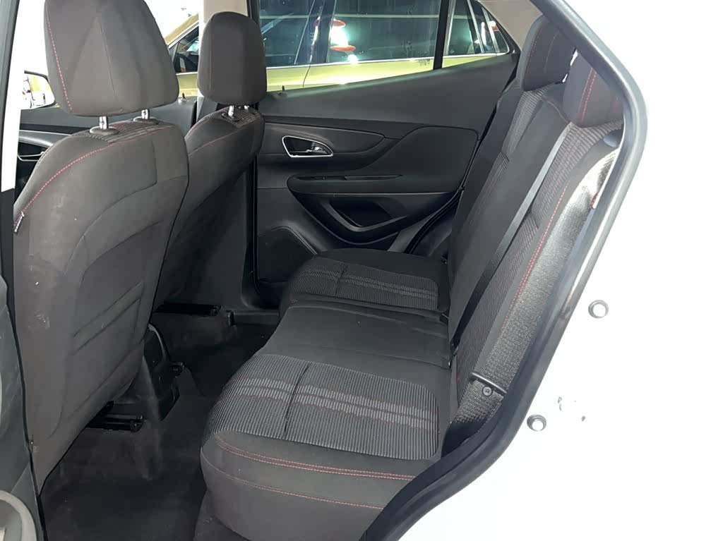 Buick Encore, 2015 19