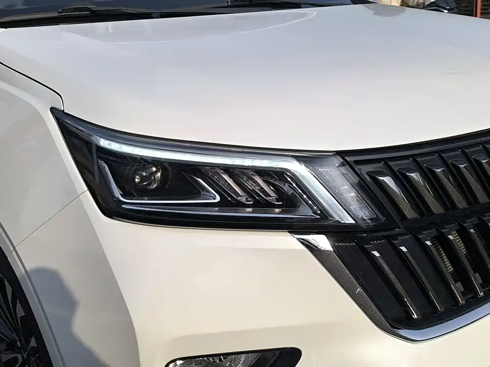 Wuling Wuling Jiachen