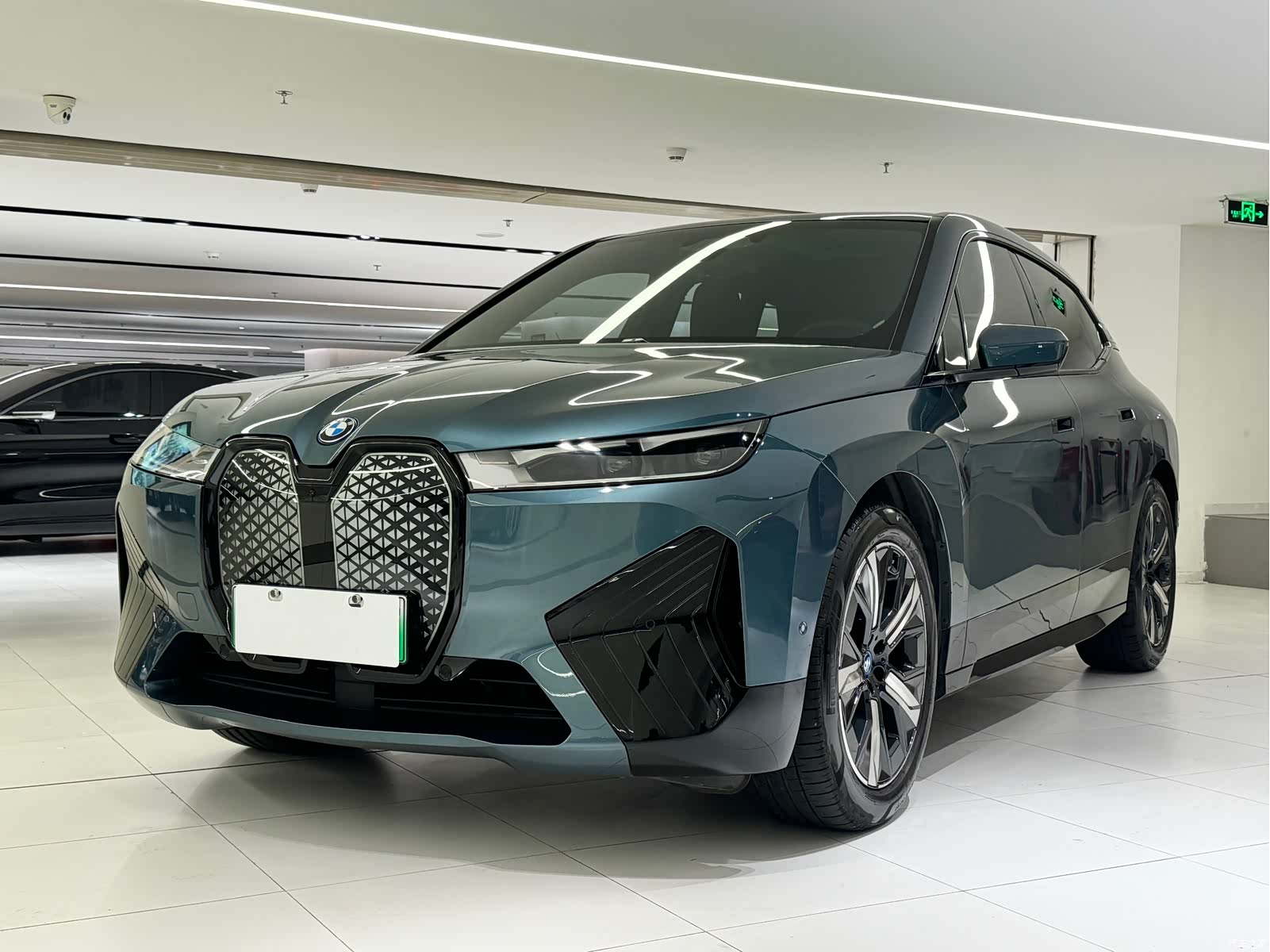 BMW iX, 2025 1