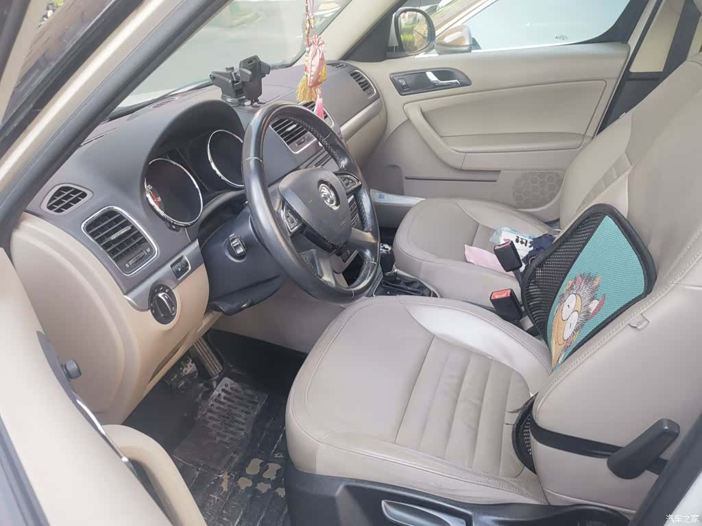 Skoda Yeti, 2014 8