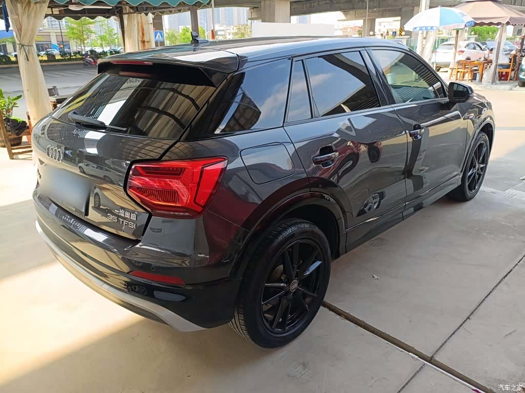 Audi Q2L, 2020 7