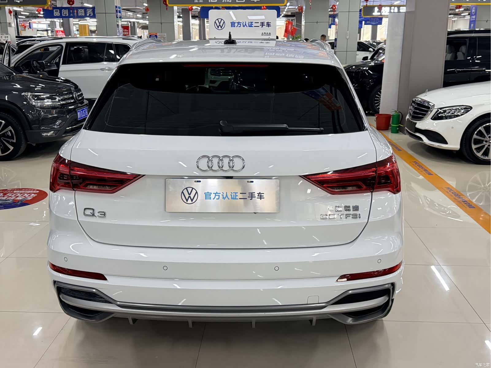 Audi Q3, 2023 4