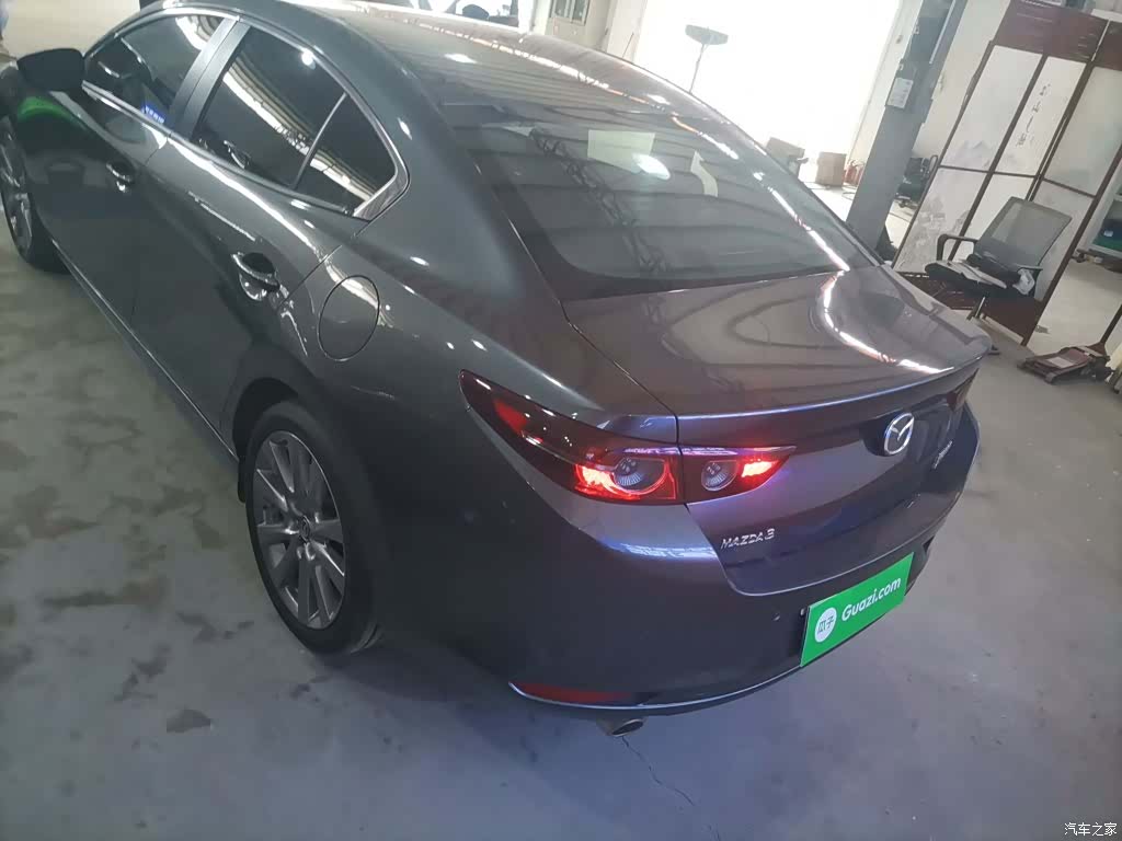 Mazda Mazda3, 2021 23