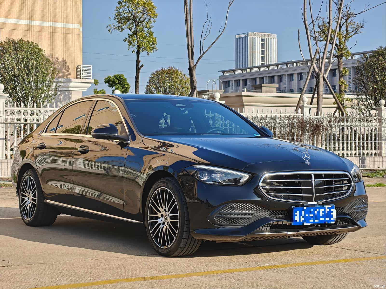Mercedes-Benz C-Class, 2022 4