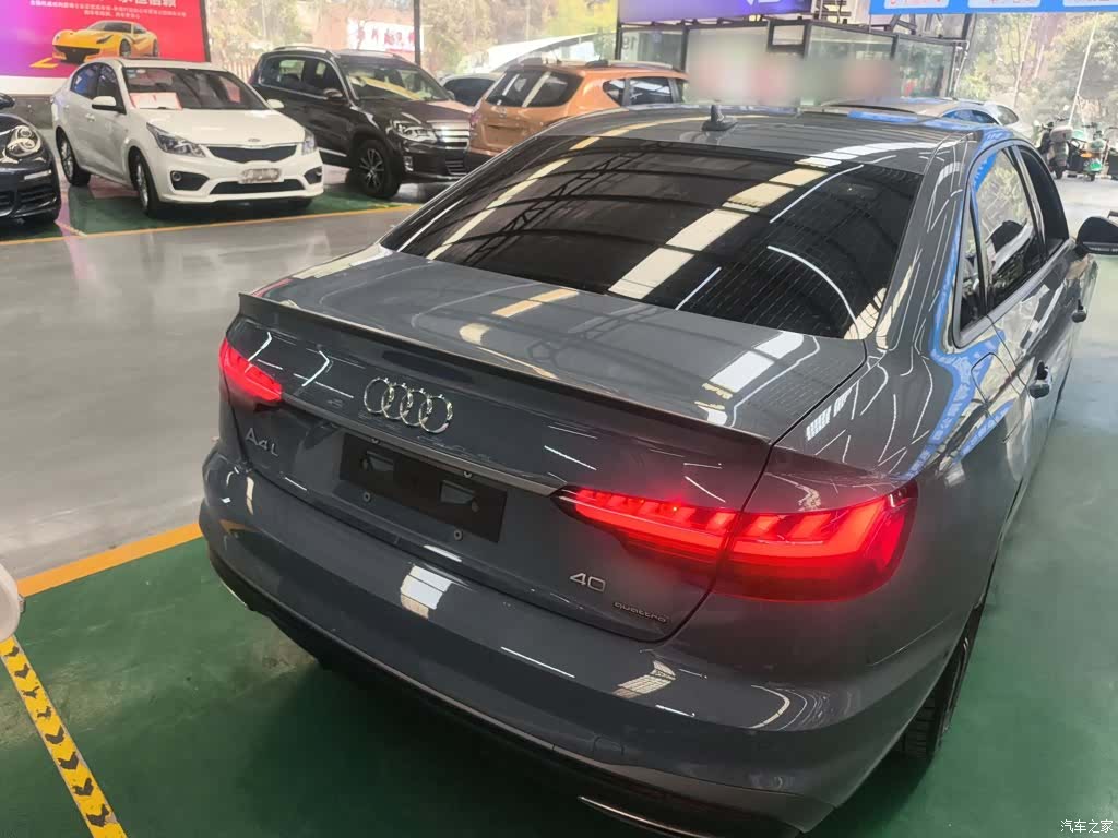 Audi A4L, 2022 4
