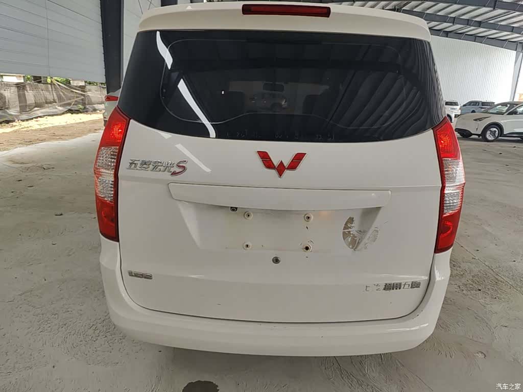 Wuling Hongguang, 2018 4