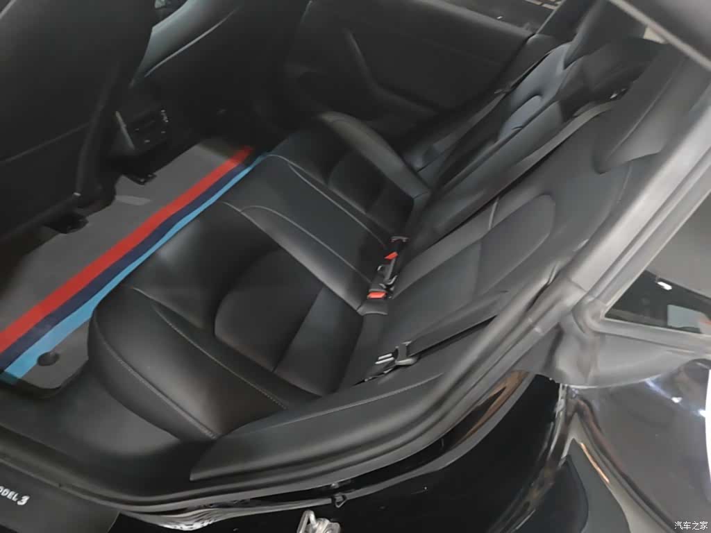 Tesla Model 3, 2023 17