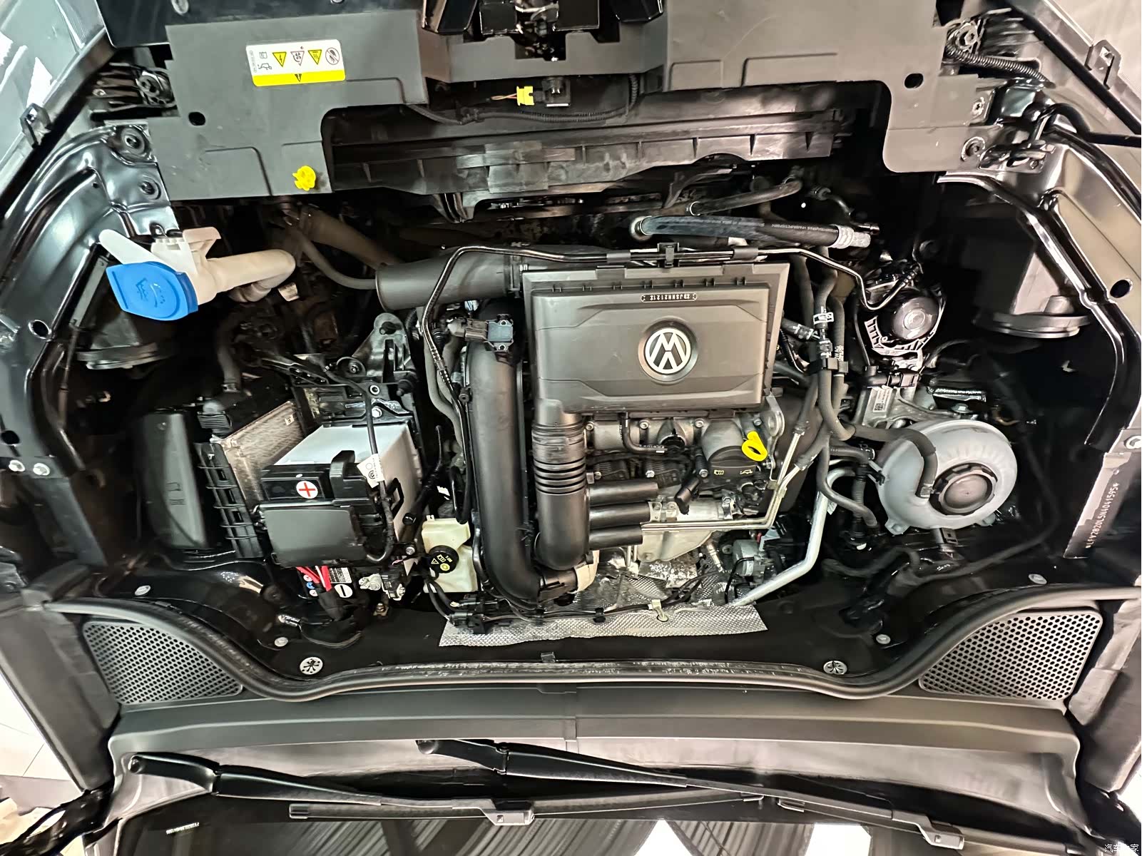 Volkswagen VS5, 2022 23