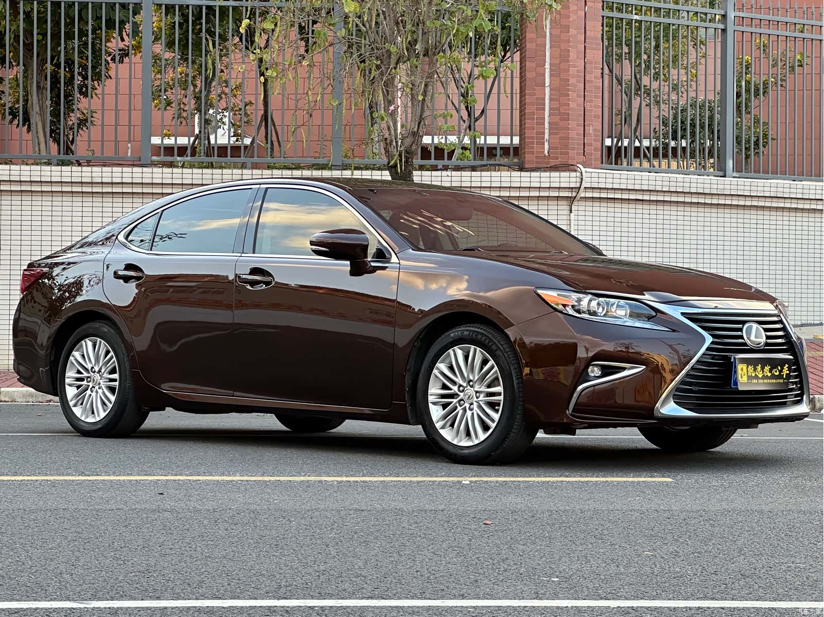 Lexus ES, 2017 3