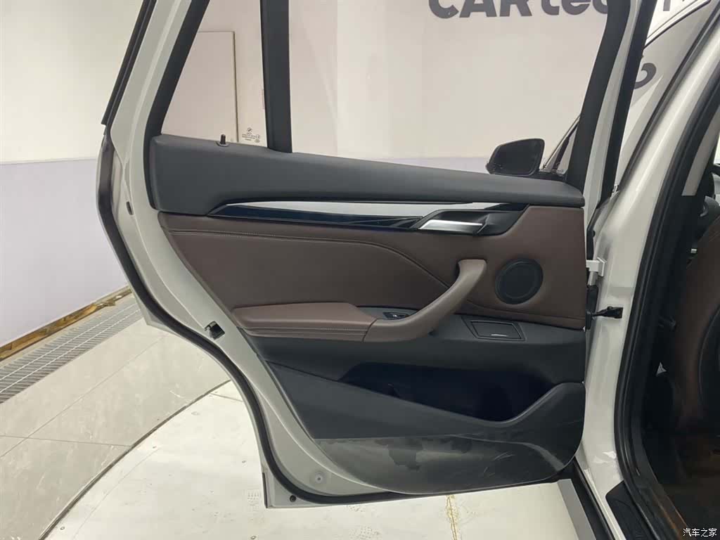 BMW X1, 2020 27