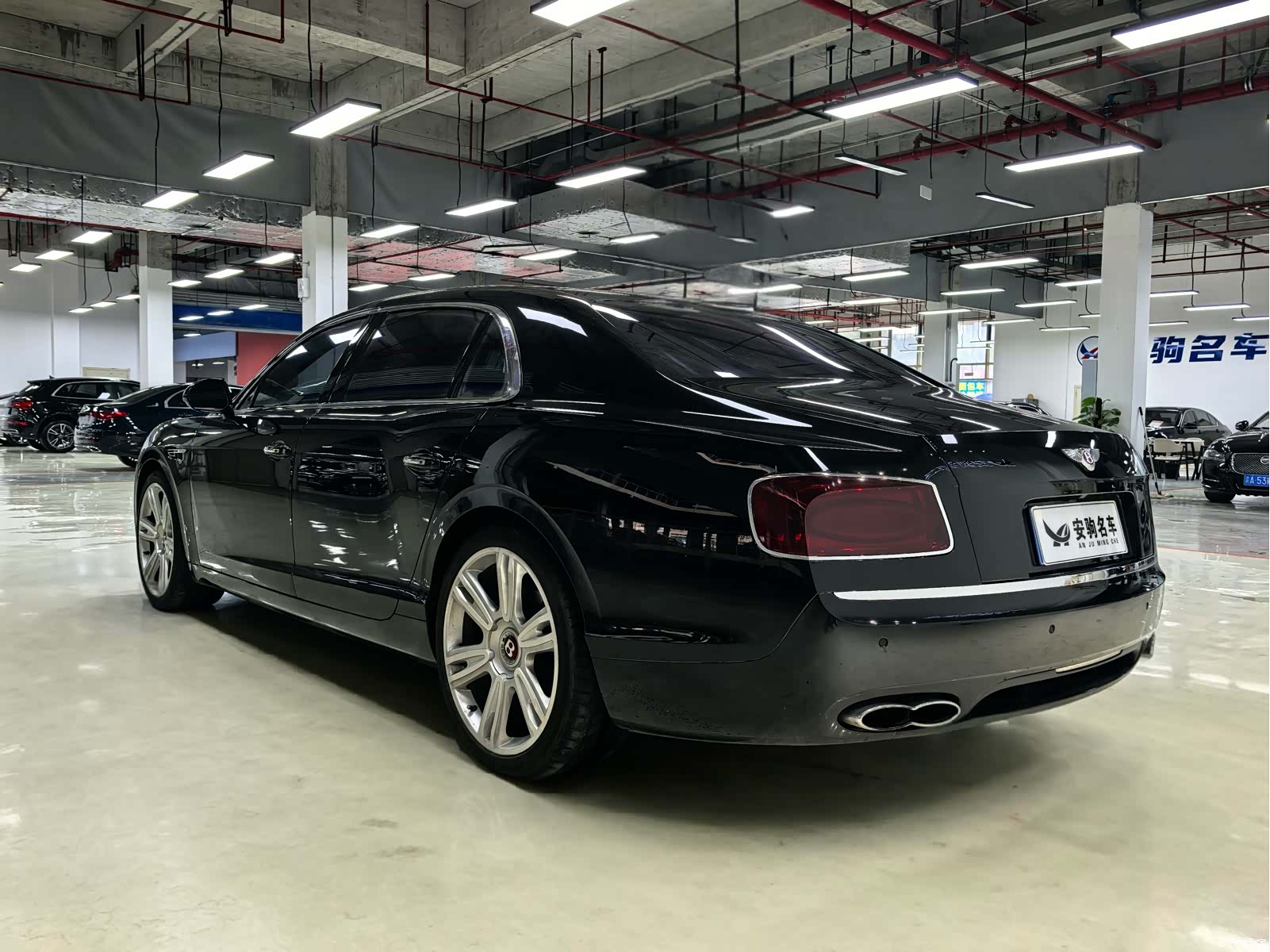 Bentley Flying Spur, 2014 4