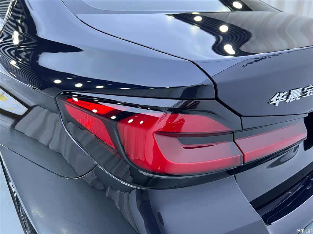 BMW 5 Series, 2024 24