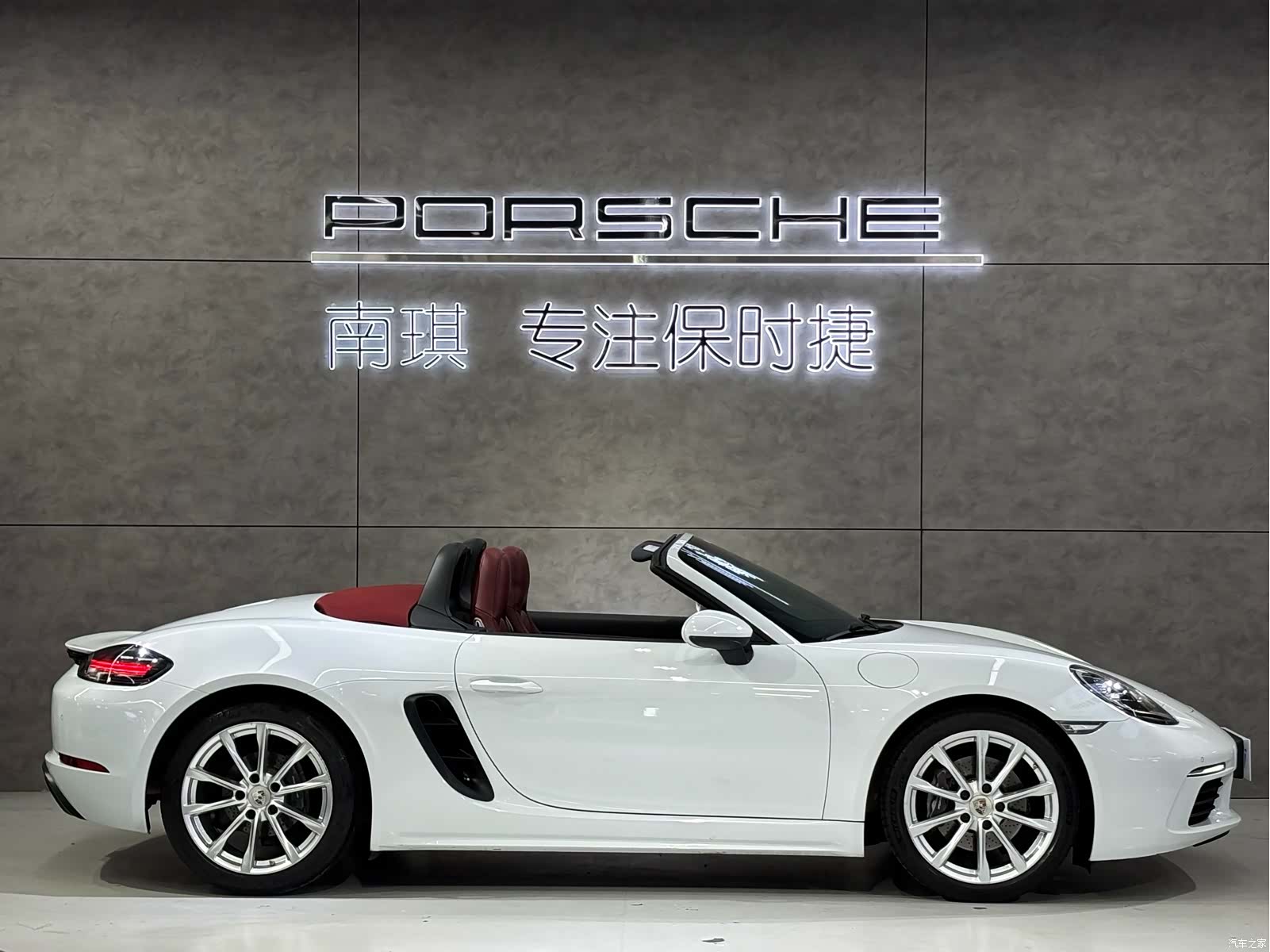 Porsche Boxster, 2017 4
