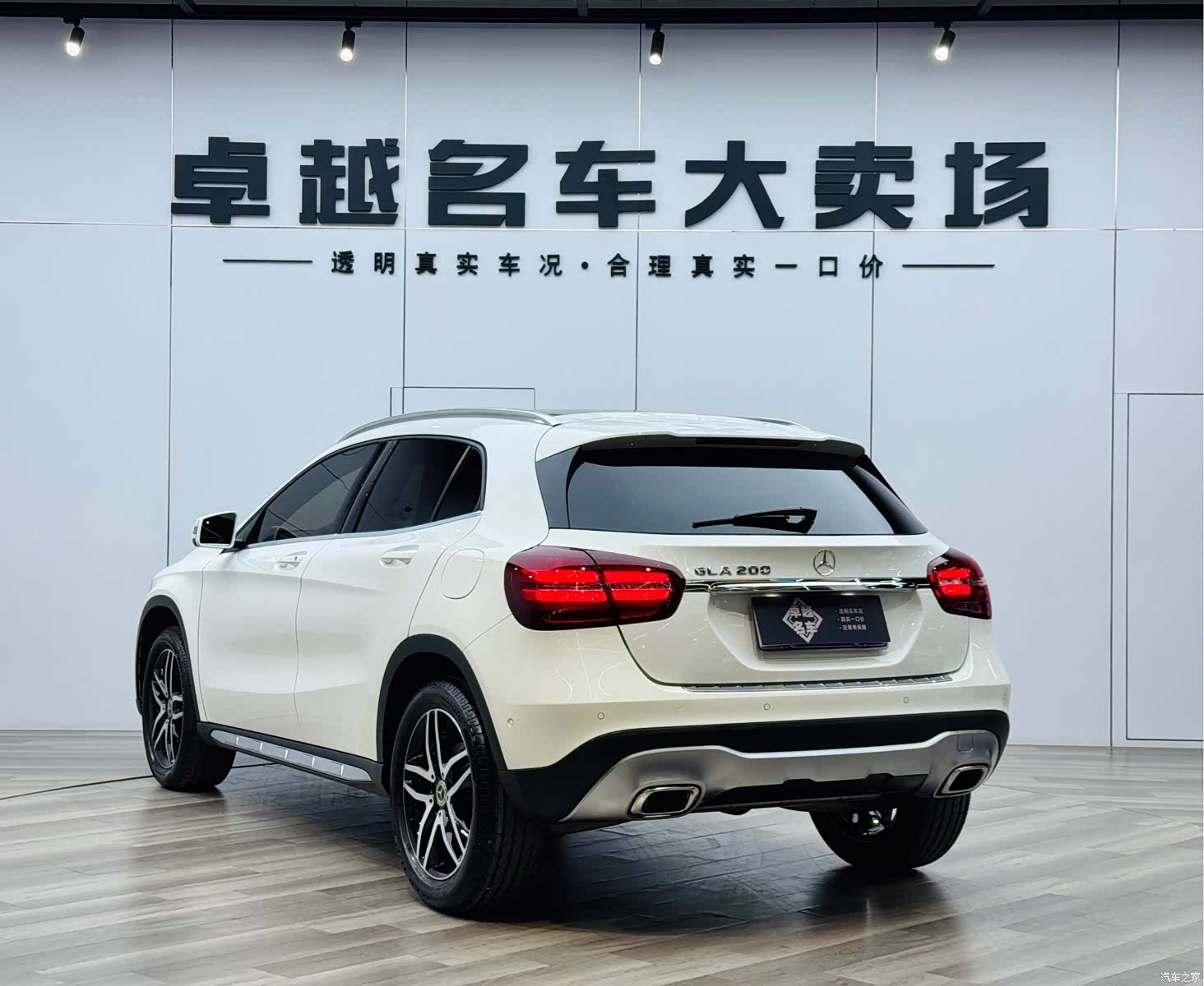 Mercedes-Benz GLA, 2017 все фото