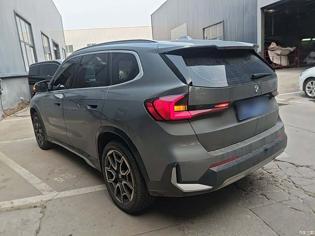 BMW X1, 2024 все фото