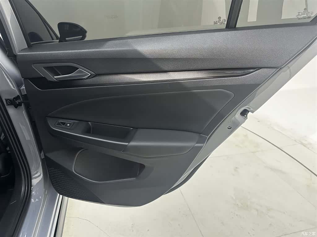 Volkswagen Golf, 2022 19