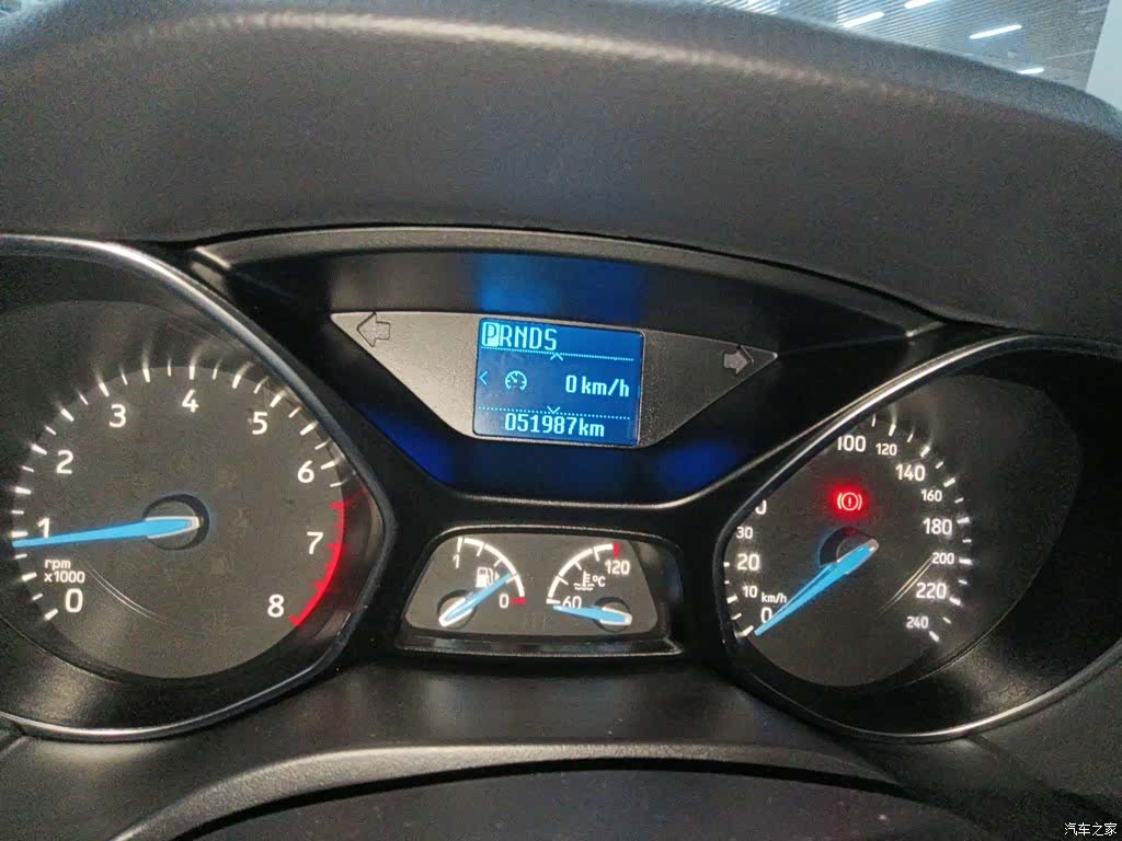 Ford Focus, 2018 12