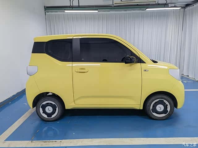 Wuling MINIEV, 2024 4