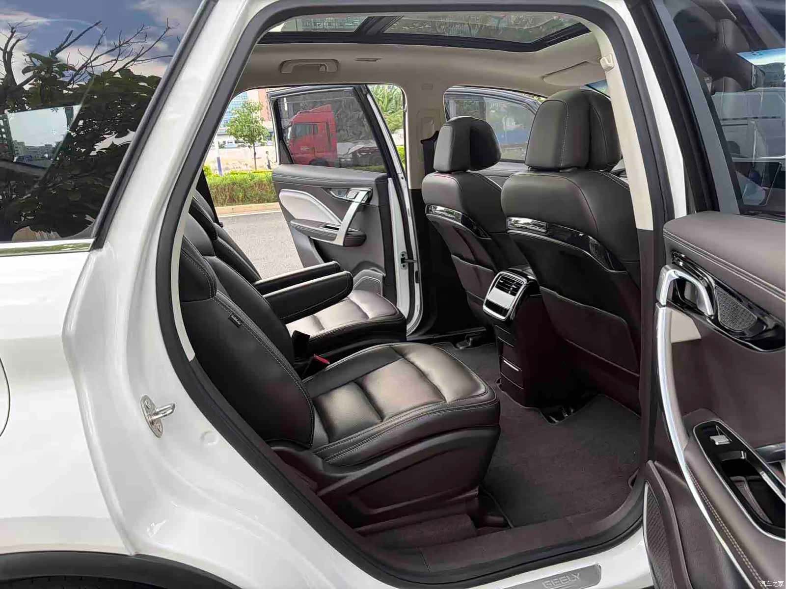 Geely Jiaji, 2019 26