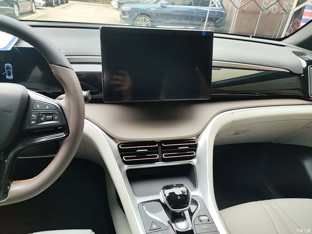 BYD Song, 2022 13